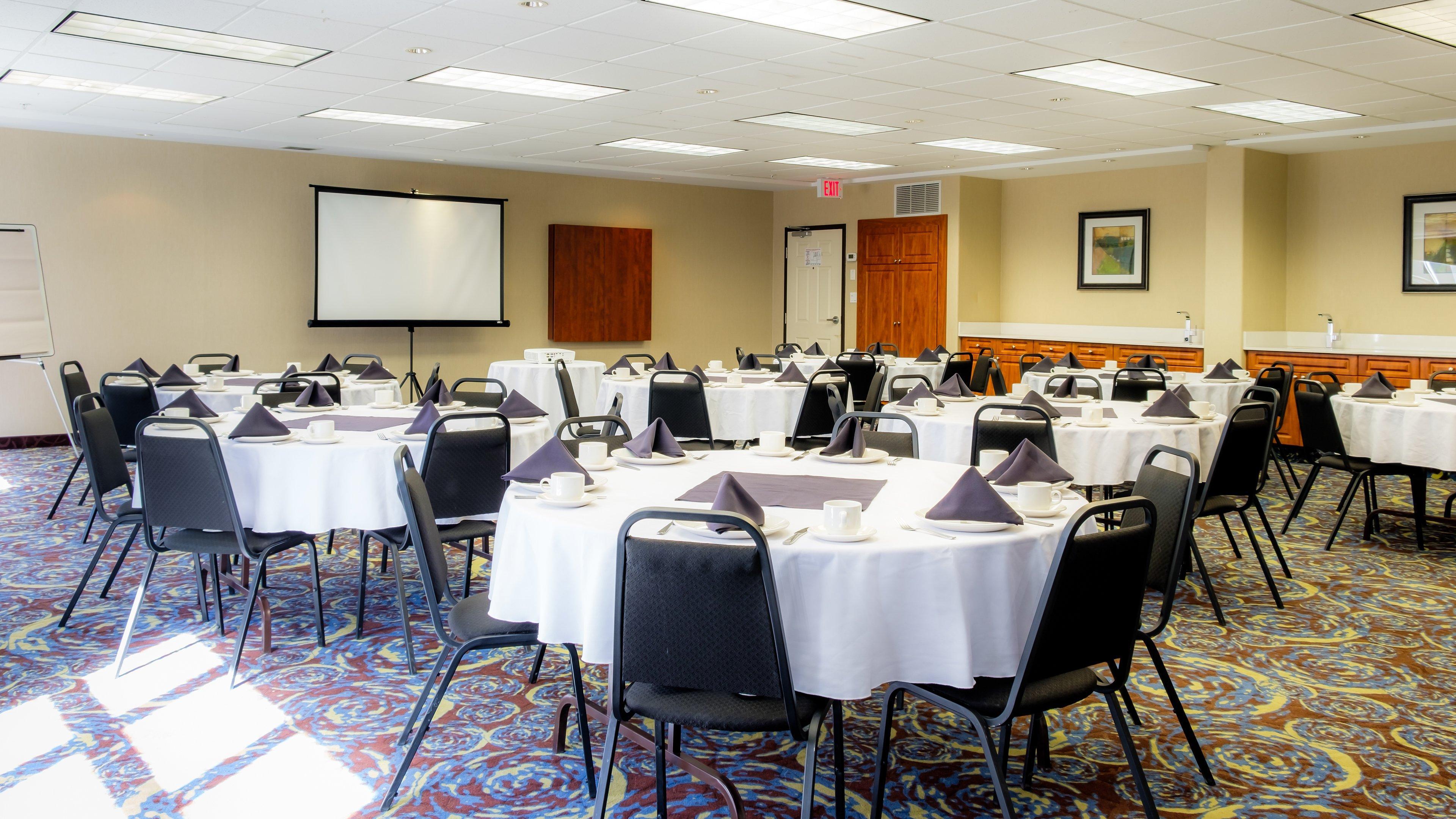 Holiday Inn Express Hotel & Suites - Edmonton International Airport By Ihg Nisku Ngoại thất bức ảnh
