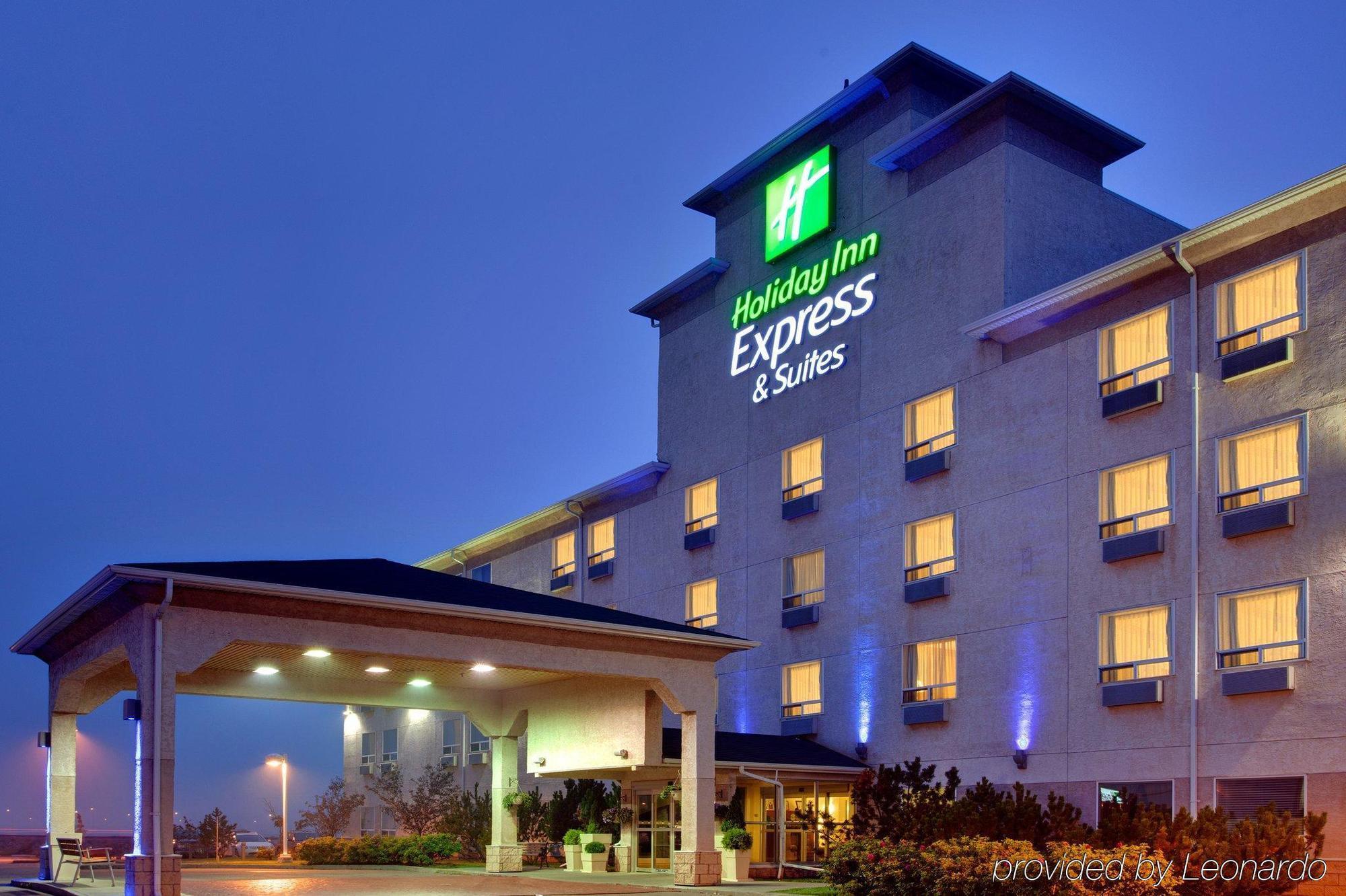 Holiday Inn Express Hotel & Suites - Edmonton International Airport By Ihg Nisku Ngoại thất bức ảnh